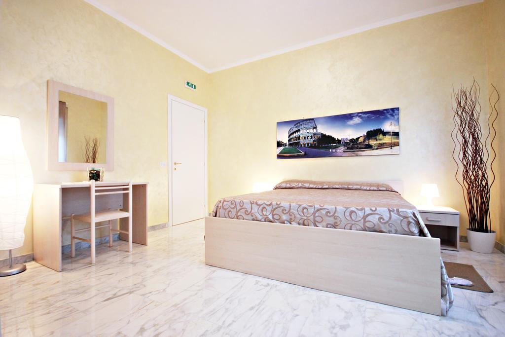 Guesthouse Holiday And Roma Cameră foto