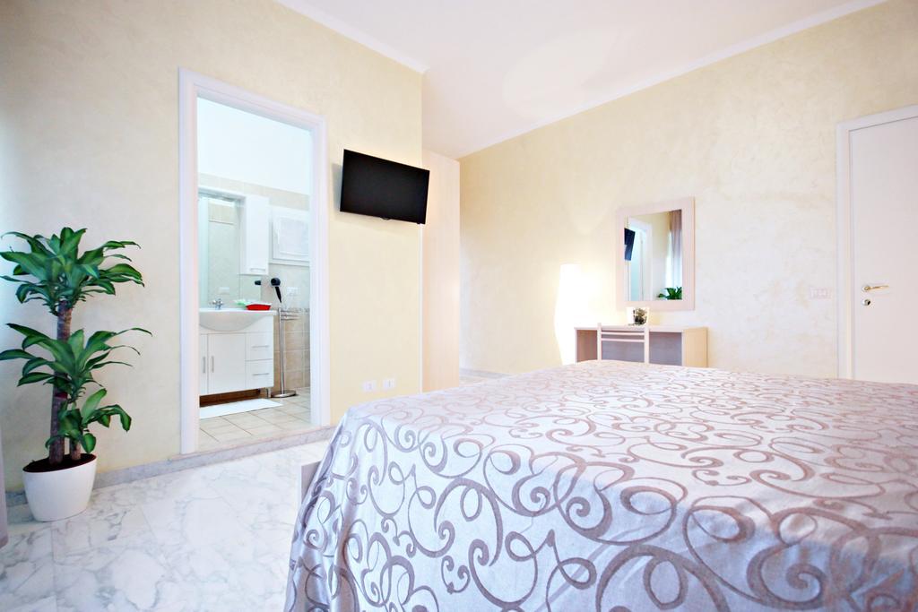 Guesthouse Holiday And Roma Cameră foto